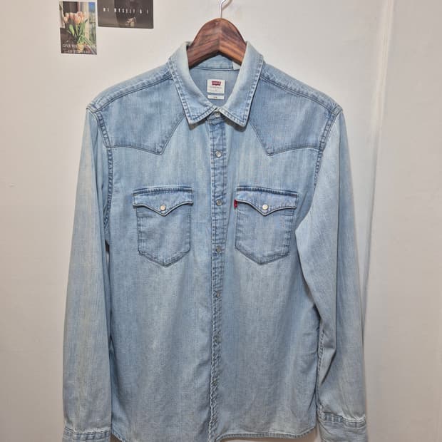 깔끔한 리바이스 데님 셔츠  L
사이즈 