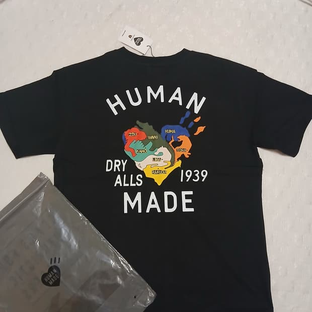 휴먼메이드 블랙 반팔티(새상품)