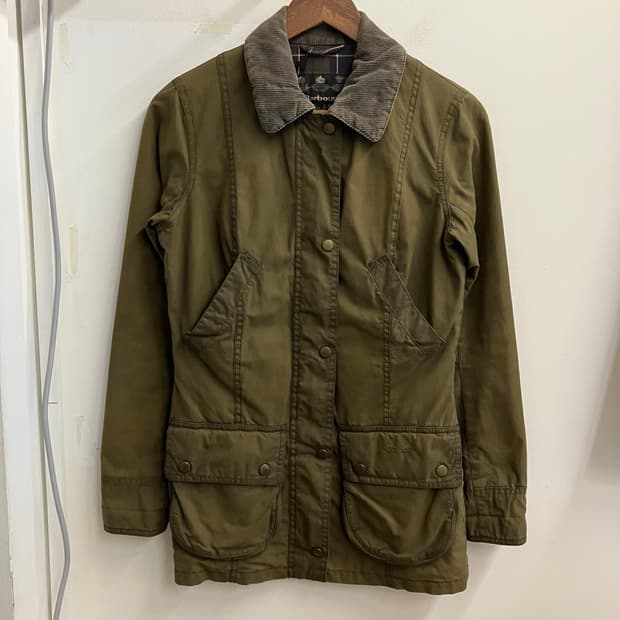 N206 바버 비드넬 왁스자켓