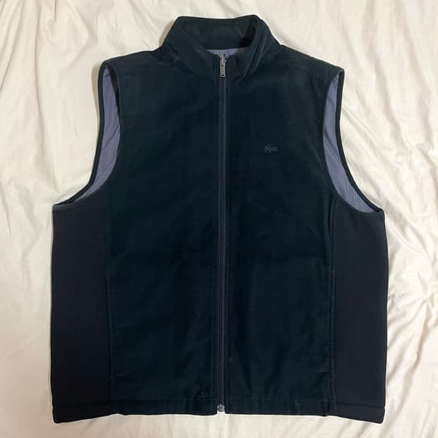 라코스테 올블랙 코듀로이 베스트