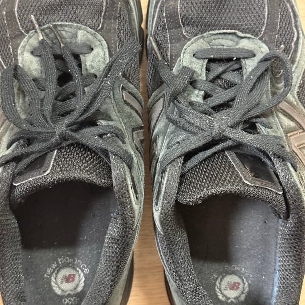 뉴발란스 990 블랙 280-285 사이즈 판매