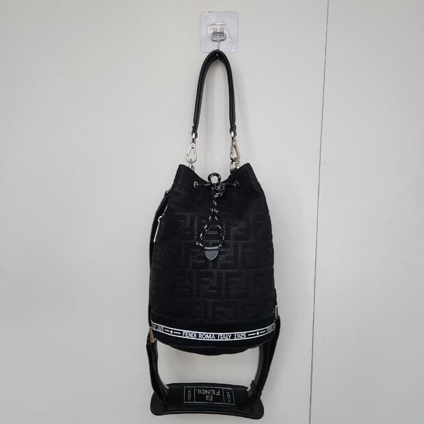 [FENDI 펜디] 몬트레조 버킷백 복조리백