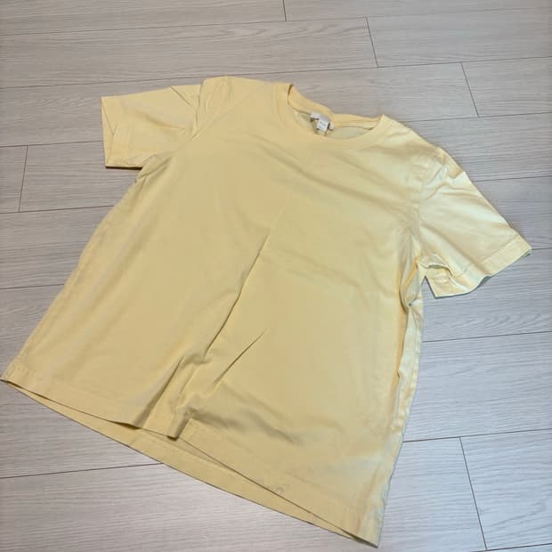 COS 코스 기본 반팔 옐로우 XS