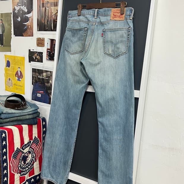 Levis 리바이스 505 스트레이트핏 연청 데님 팬츠