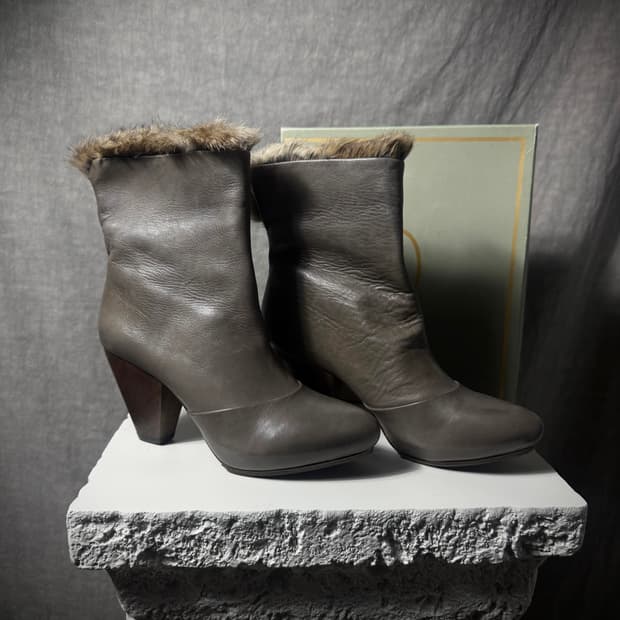 Ash Kaolin Fur Trim Ankle Boots 