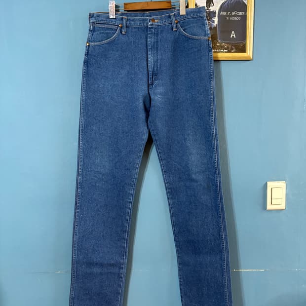 90‘s vWrangler 13mwz denim pant.