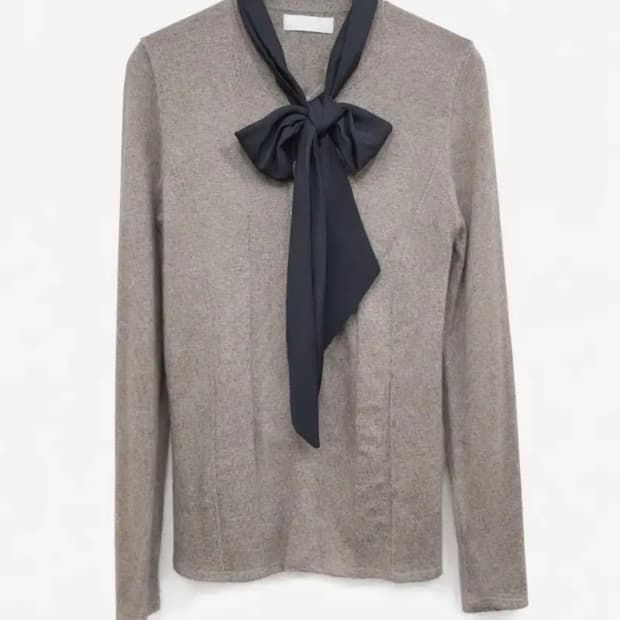 마인(MINE)
상품명 : 마인 캐시미어100% 리본타이 니트 90