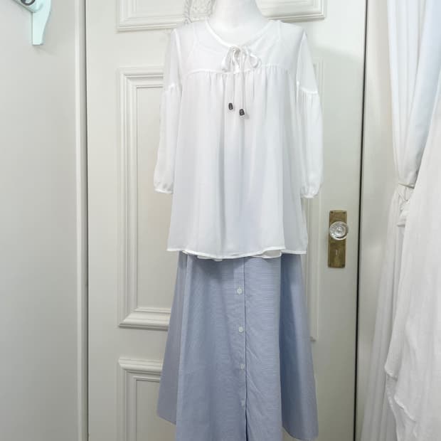 white sleeve embroidery summer blouse