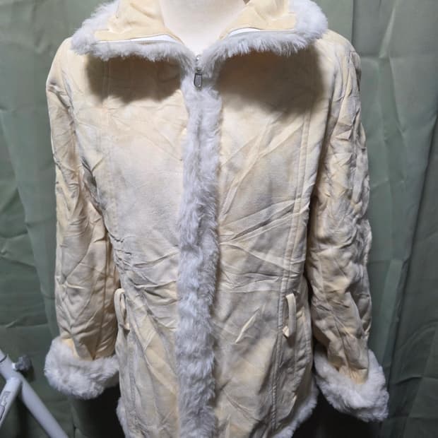 모리걸 페어리 버터색 퍼자켓