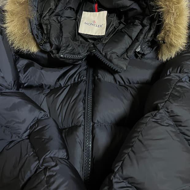 몽클레어 마르크 패딩 사이즈5