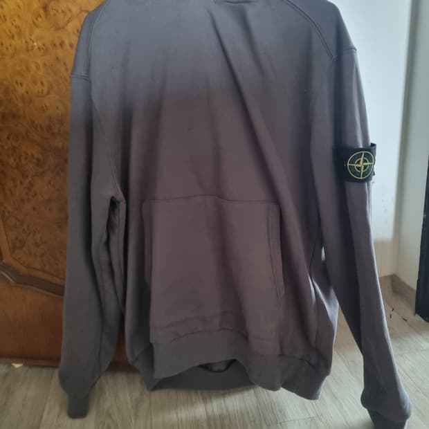 스톤아일랜드 카키색후드티.   XL-2XL