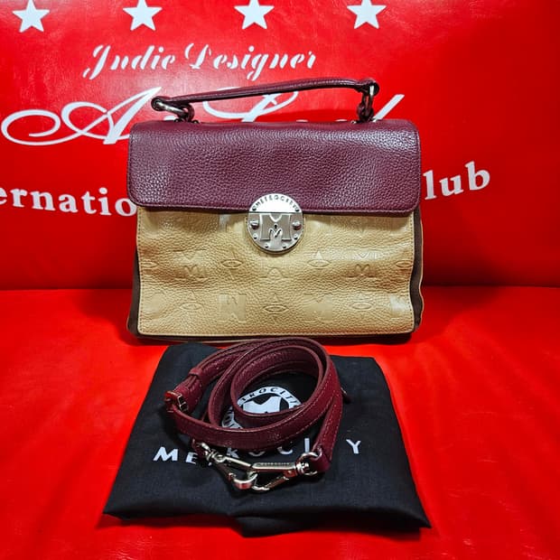 메트로시티 배색 시그니쳐 로고 가죽 토트 크로스백 