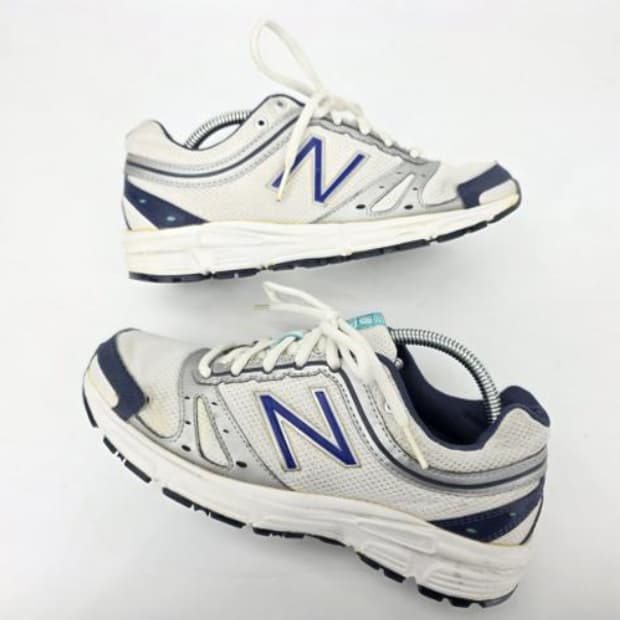 뉴발란스 러닝화