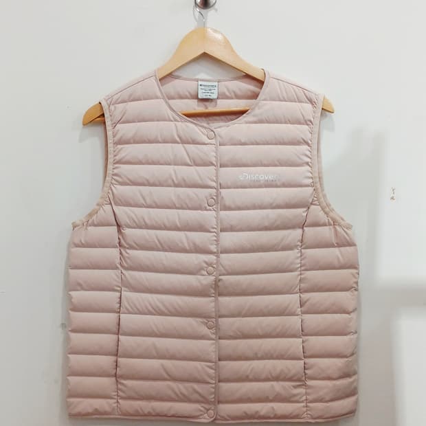 디스커버리 구스다운 경량조끼
