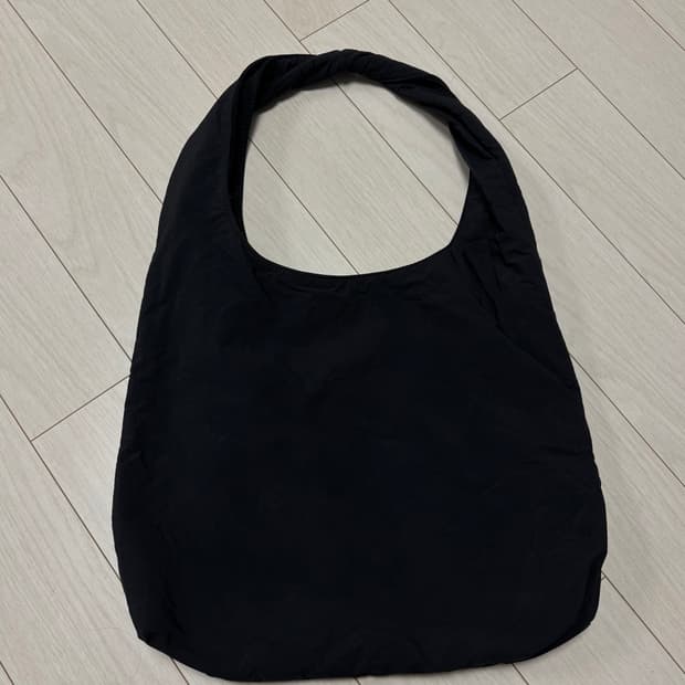 [os] 블랙 숄더백