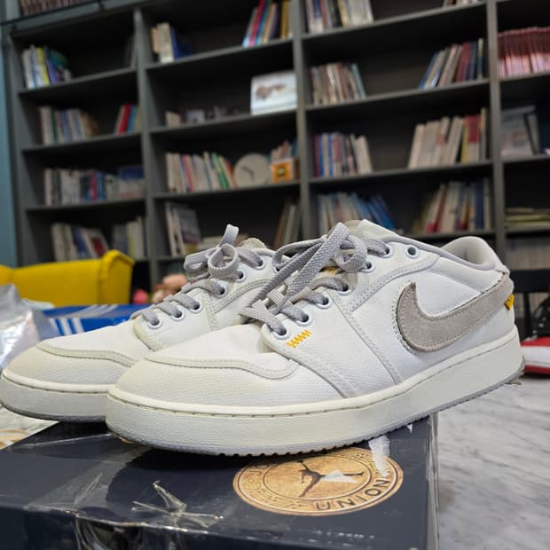 나이키운동화 조던1 로우 유니온270