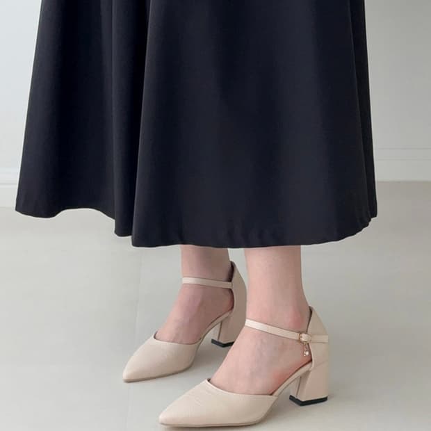 (새상품) 스틸레토 버클 스트랩 메리제인 통굽 힐(6.5cm) 240