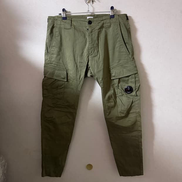 C.P컴퍼니 렌드와팬 카고 팬츠 46 (남성 31-32정도)