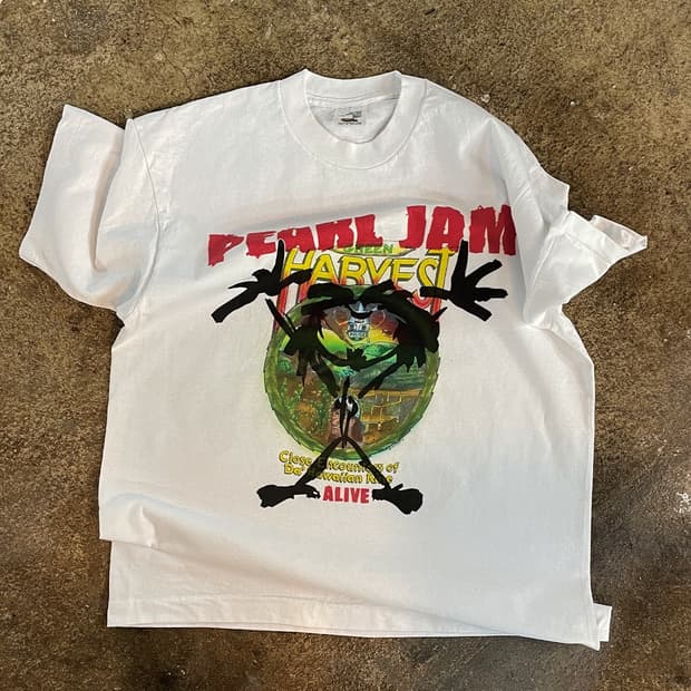 90S FRUIT OF THE LOOM PEARL JAM REWORK