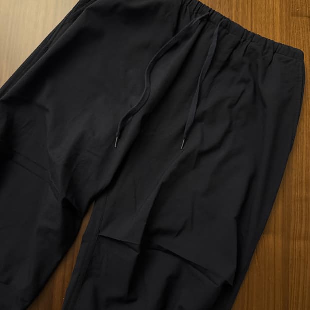 코모리 24SS 울 니턱 팬츠