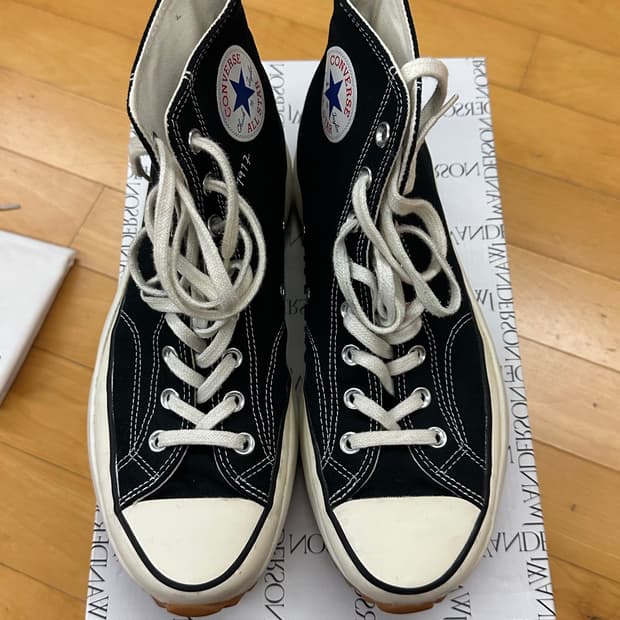 jw 앤더슨 x 컨버스 런스타 하이크 285