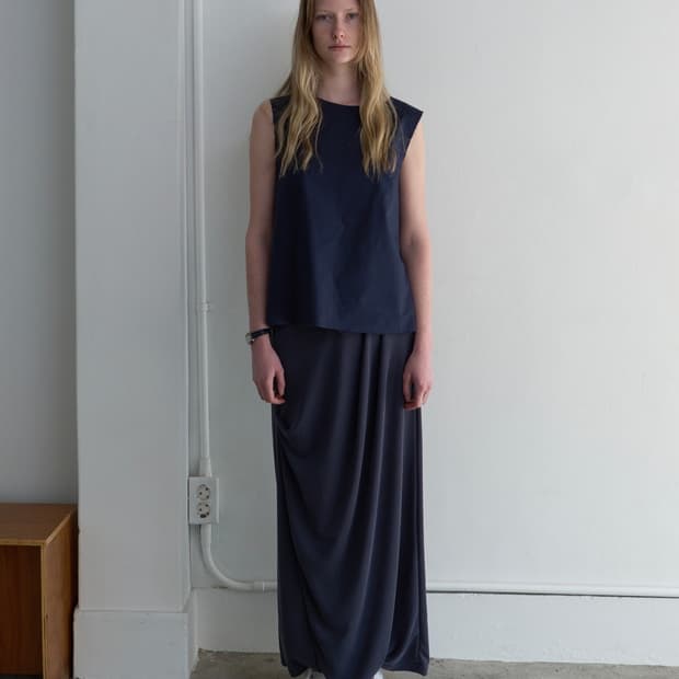 파이카 draped maxi skirt navy