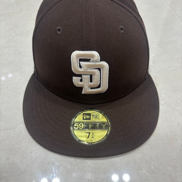 뉴에라59 714
