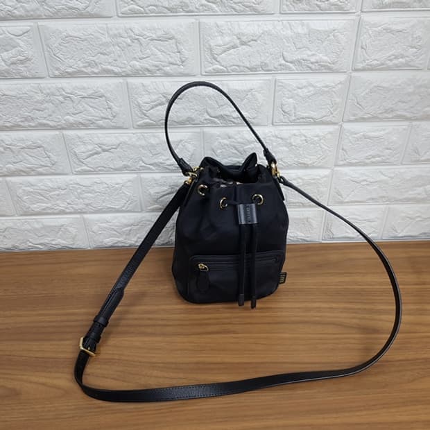 닥스 버킷백 (토트백 & 크로스백)스몰사이즈