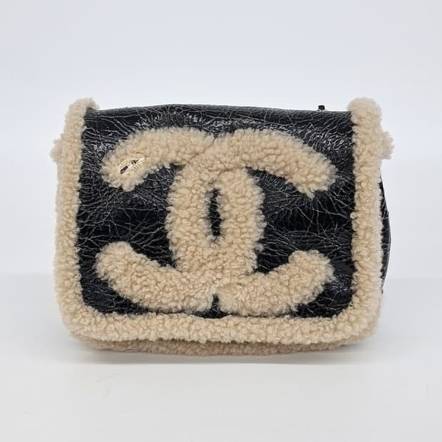 샤넬 시어링 체인 숄더백