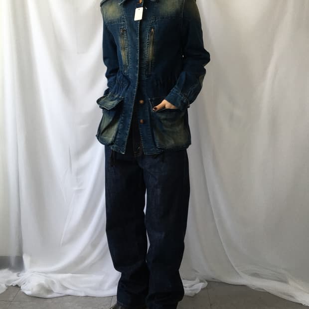 Washing denim jacket