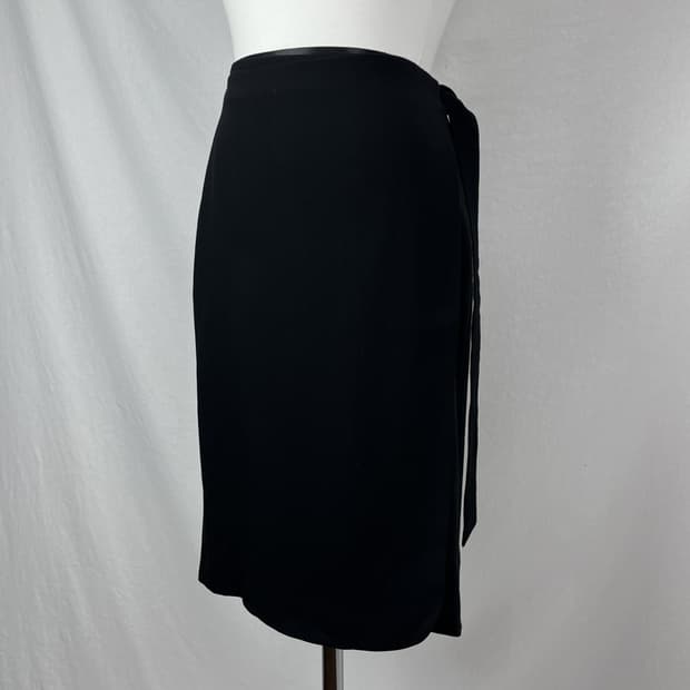 Max Mara 랩 미디 스커트 