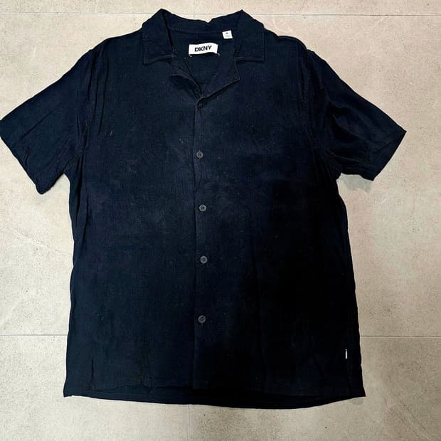 Dkny 블랙 반팔 셔츠 M 사이즈