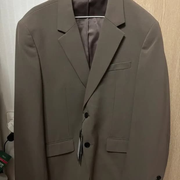 무신사 스탠다드 라이트웨이트 릴렉스드 재킷 팝니다.