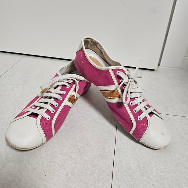 루이비통 Louis Vuitton 트레이너 슈즈
