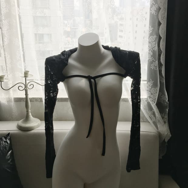 TAAE LACE HOODIE BOLERO CARDIGAN