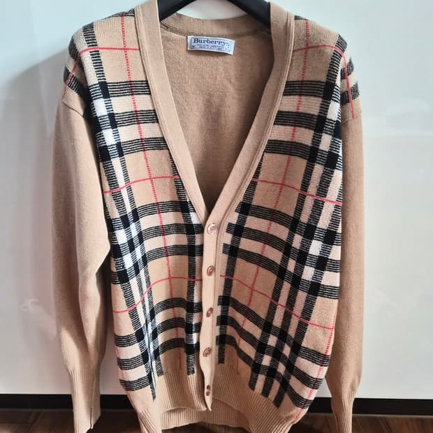 (정품) 버버리 빈티지 체크 가디건 (명품 여성 가디건)