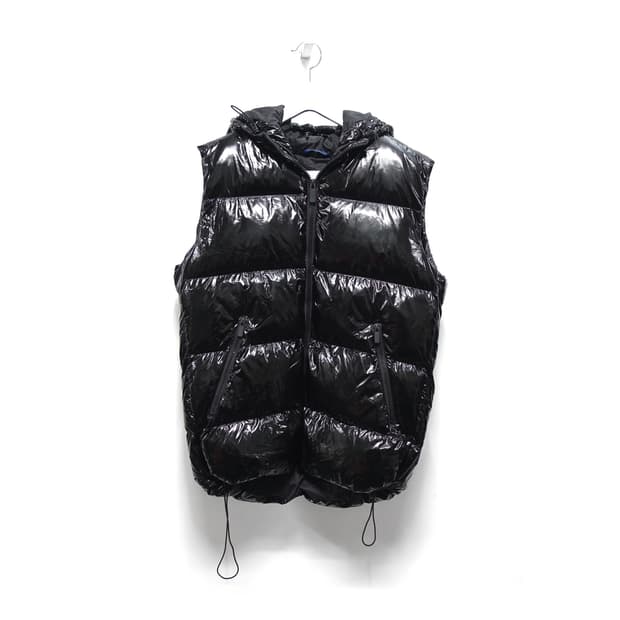 <M> ZARA 자라 글로시 유광 패딩 베스트