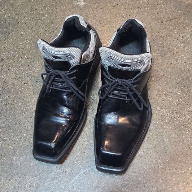 리매진 하이브리드 더비 슈즈 스타팅 블록 블랙 화이트 실버 (43)