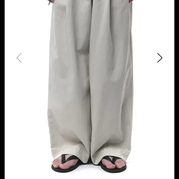 이얼즈어고 원턱와이드치노팬츠 1사이즈 팝니다 (원와치)