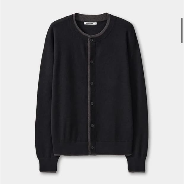 엑스컨테이너 레이어드 라운드 넥 가디건 (BLACK)