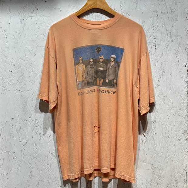 00‘s Vintage t-shirt