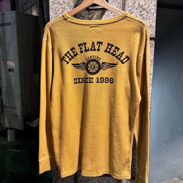 더 플랫헤드 와플 롱슬리브 