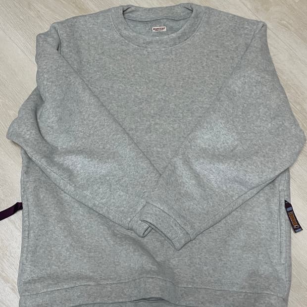 캐피탈 리버스 플리스 빅 크루 스웨트셔츠 키나리