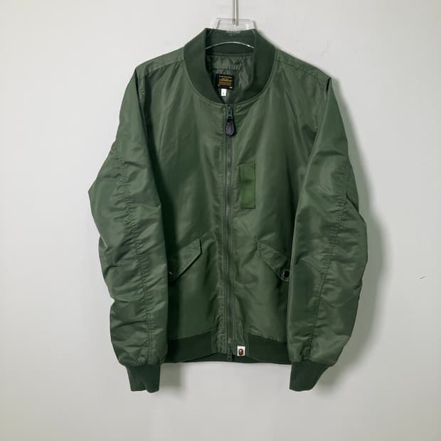 베이프 카키 ma-1 항공 점퍼 L