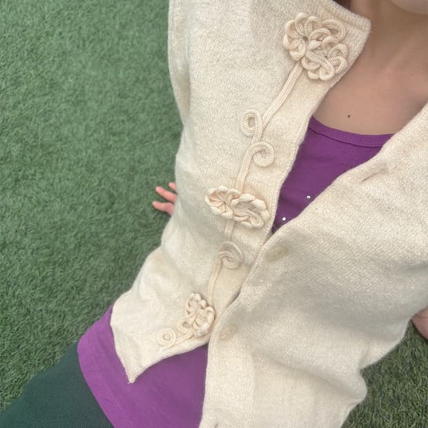 Ivory Flower Cardigan 아이보리 플라워 가디건