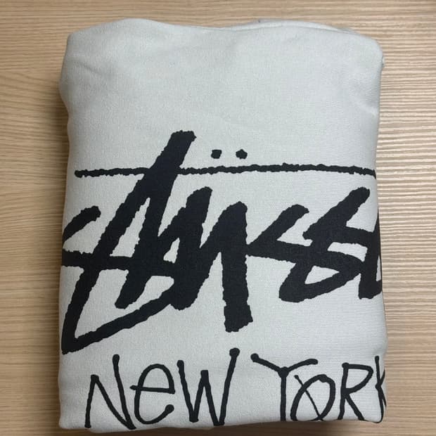 스투시 뉴욕 로고 후드티 