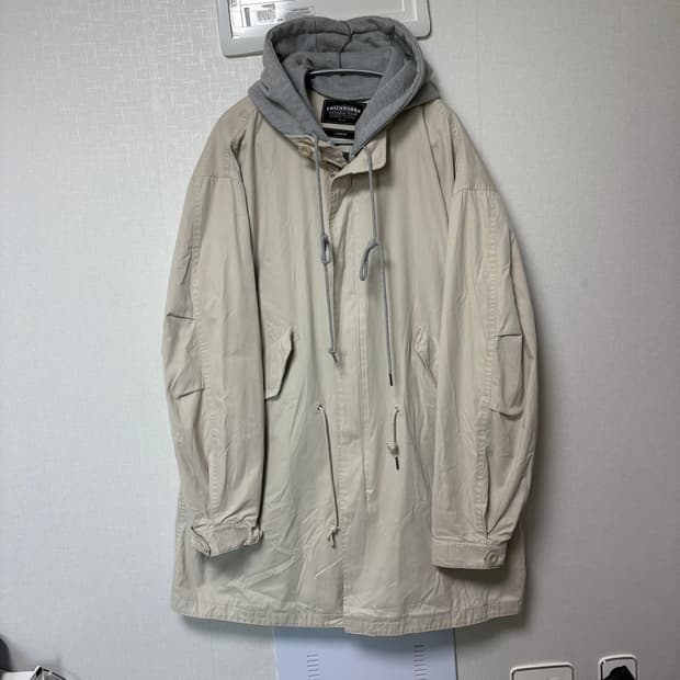 착샷O) 프리즘웍스 m-65 피쉬테일 후드 자켓 (라이트베이지)