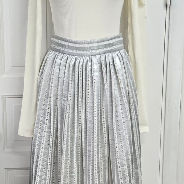 마쥬 메탈릭 플리츠스커트