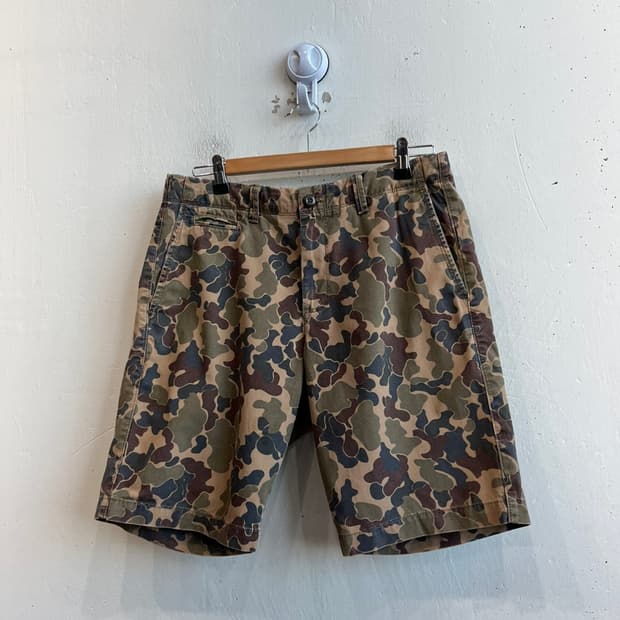 GAP 갭 카모플라쥬 쇼츠 반바지