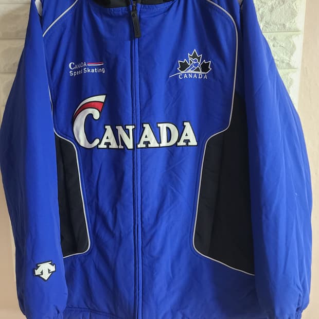 데상트 캐나다 스피드 스케이팅 패딩(m)